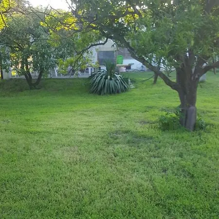 Bed & Breakfast Kepos 3*